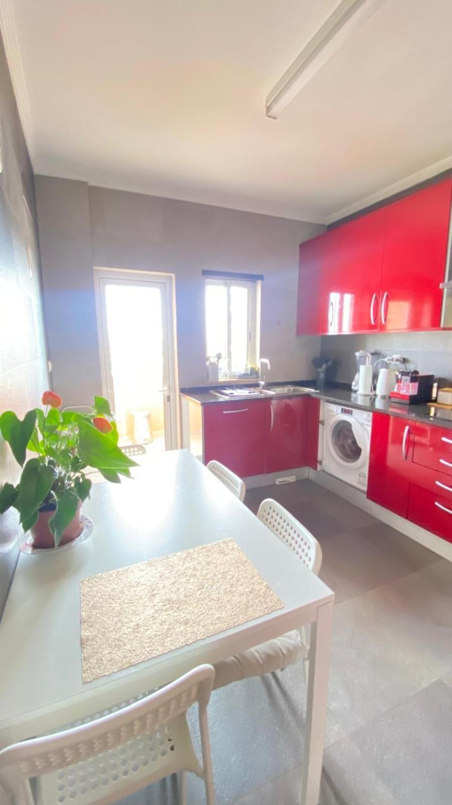 Rooms In Faro Close To Airport Eksteriør bilde
