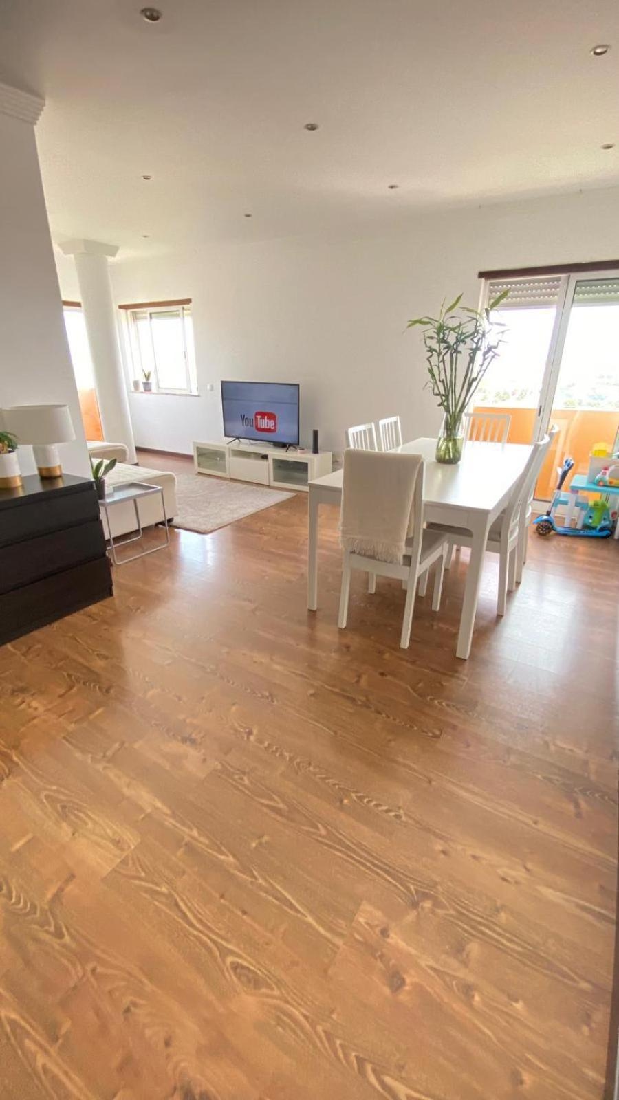 Rooms In Faro Close To Airport Eksteriør bilde
