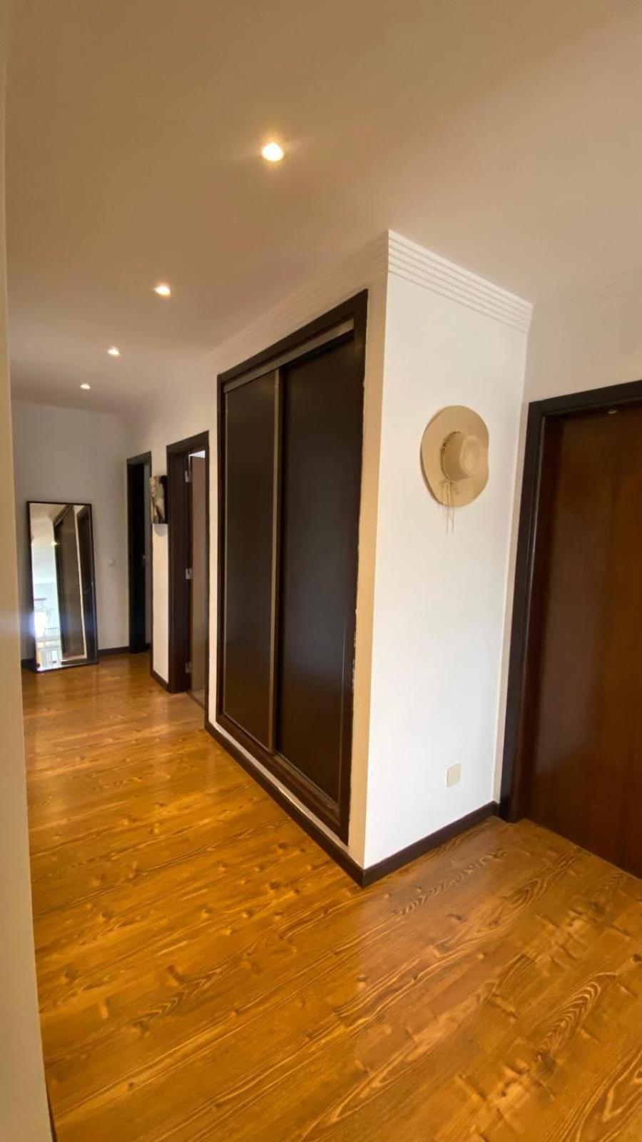 Rooms In Faro Close To Airport Eksteriør bilde